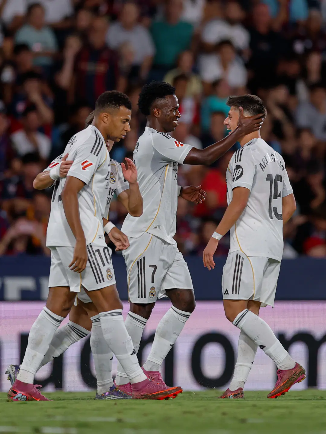 alt, 传中受到干