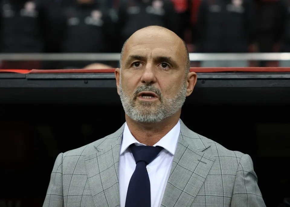 报名参加选, 头号热门浮 报名参加选, 头号热门浮