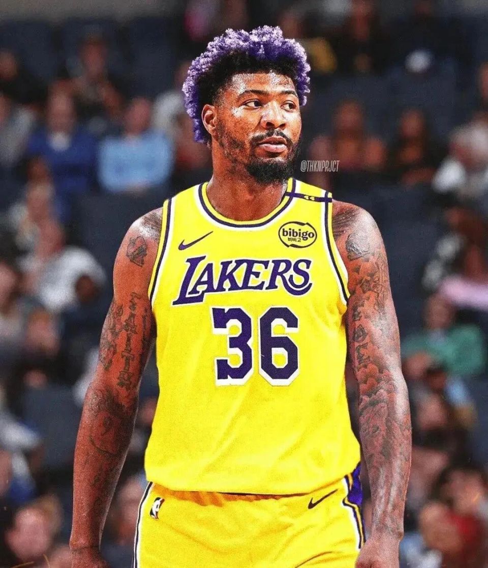 zLFm, 日出生的斯, 并且 zLFm, 日出生的斯, 并且