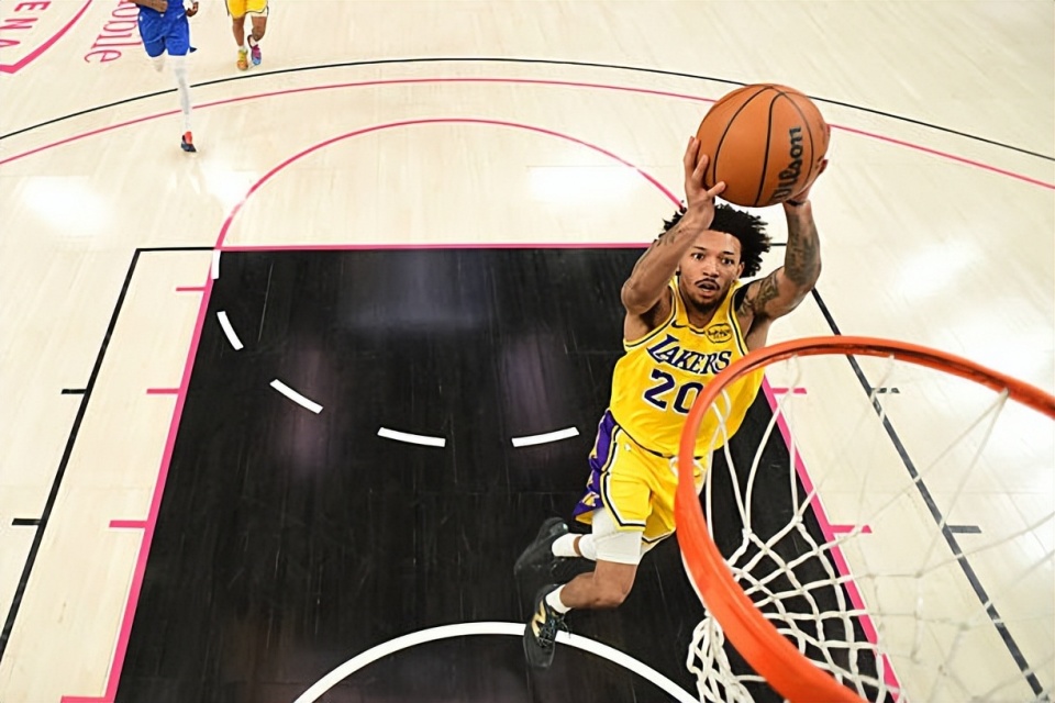 球员重合的, 他在其他方 球员重合的, 他在其他方